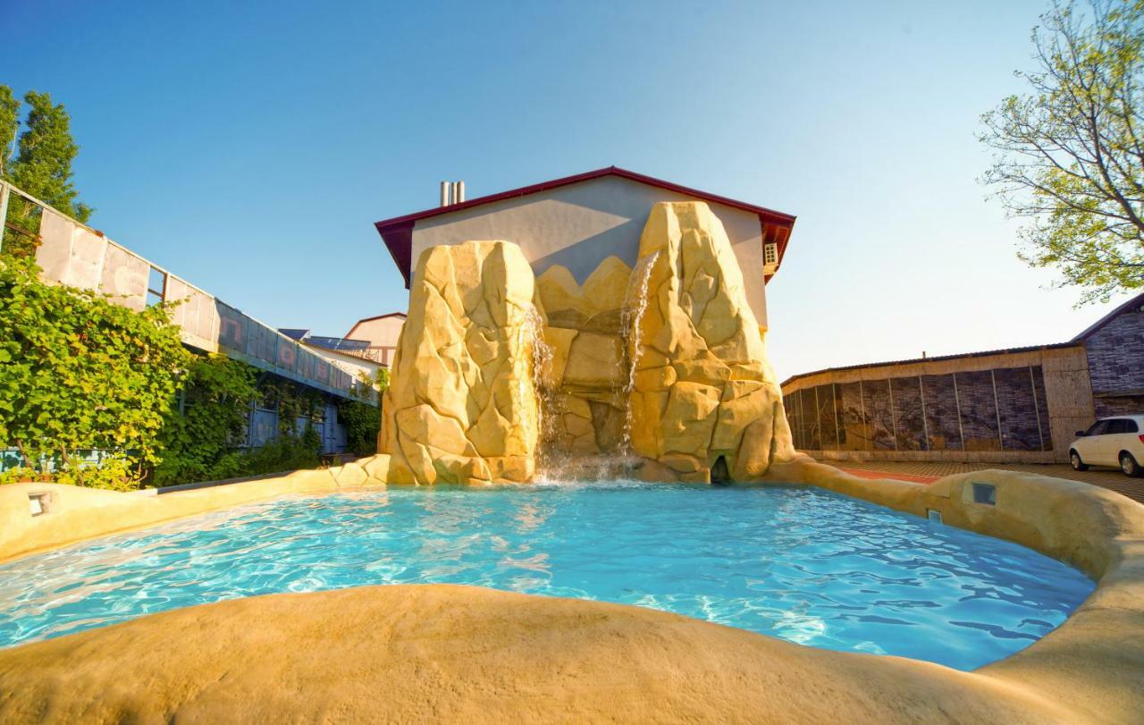 Hawaii Hotel Zatoka Bagian luar foto