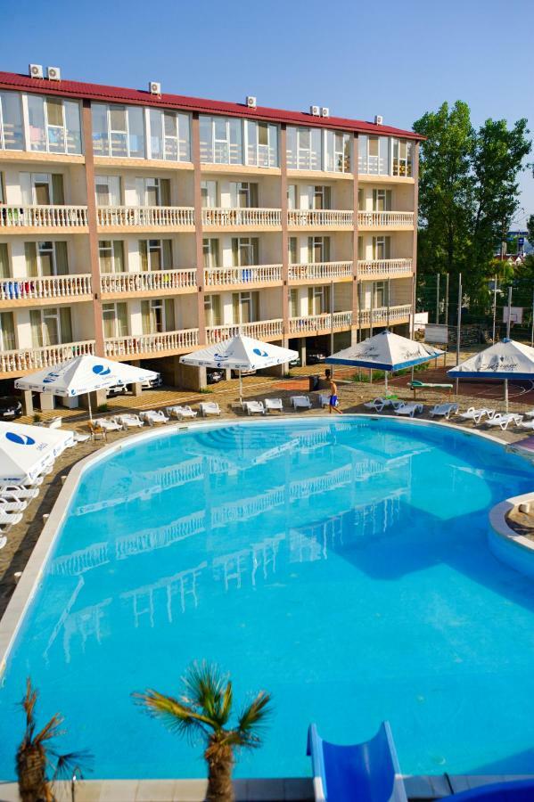 Hawaii Hotel Zatoka Bagian luar foto
